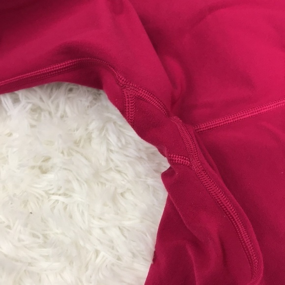 Lululemon Reveal Tight Interconnect 25.5" Ruby Red - Picture 10 of 10